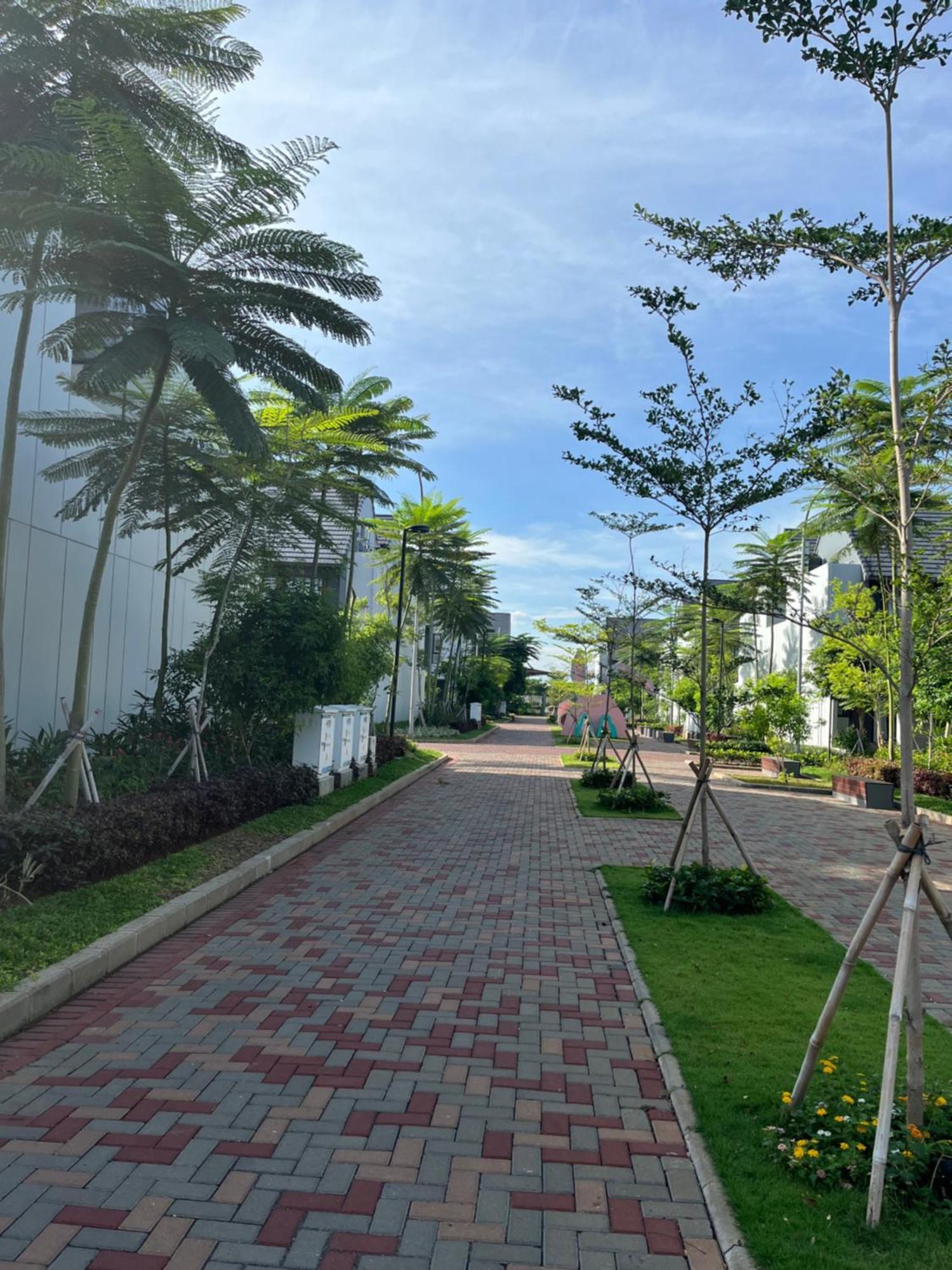 2 Floor Cozy House In Wisteria Jakarta Garden City Buitenkant foto